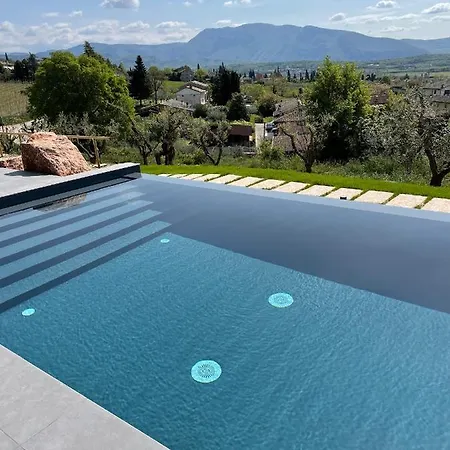 Boni * קוסטרמנו