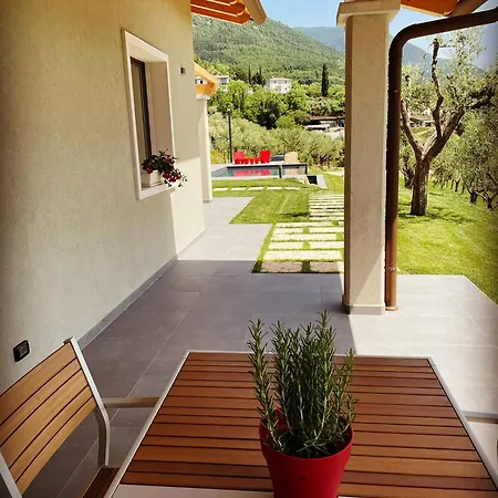 Boni Apartment Costermano sul Garda